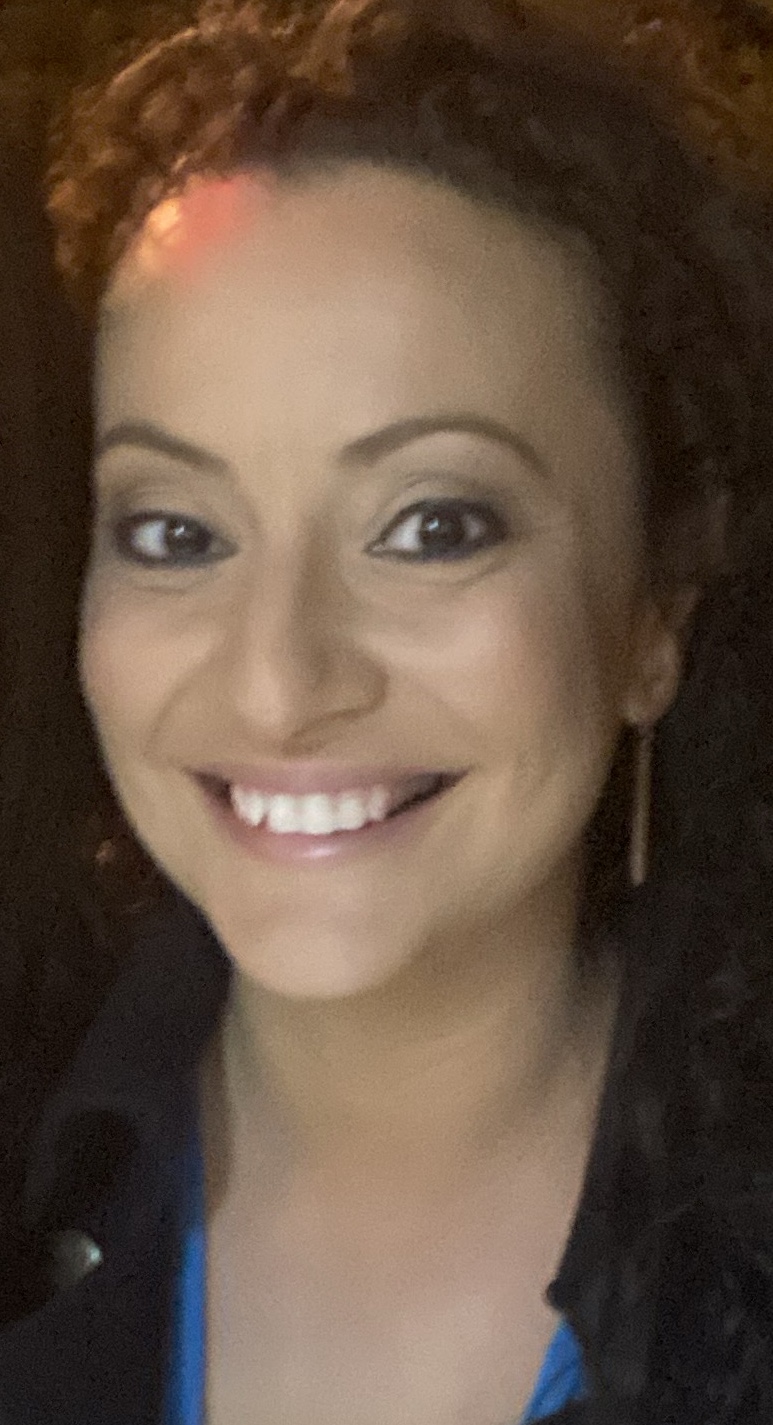 Yvette C.