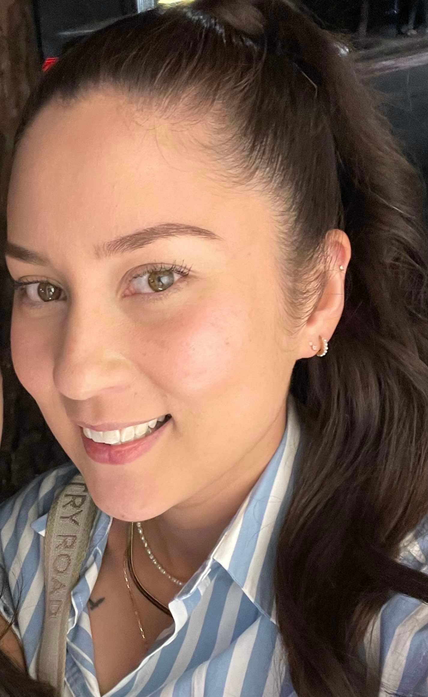 Nicole O.