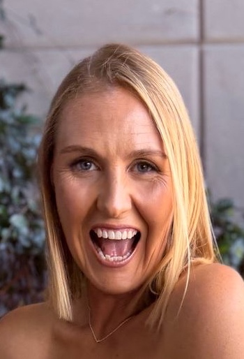 Sarah E.