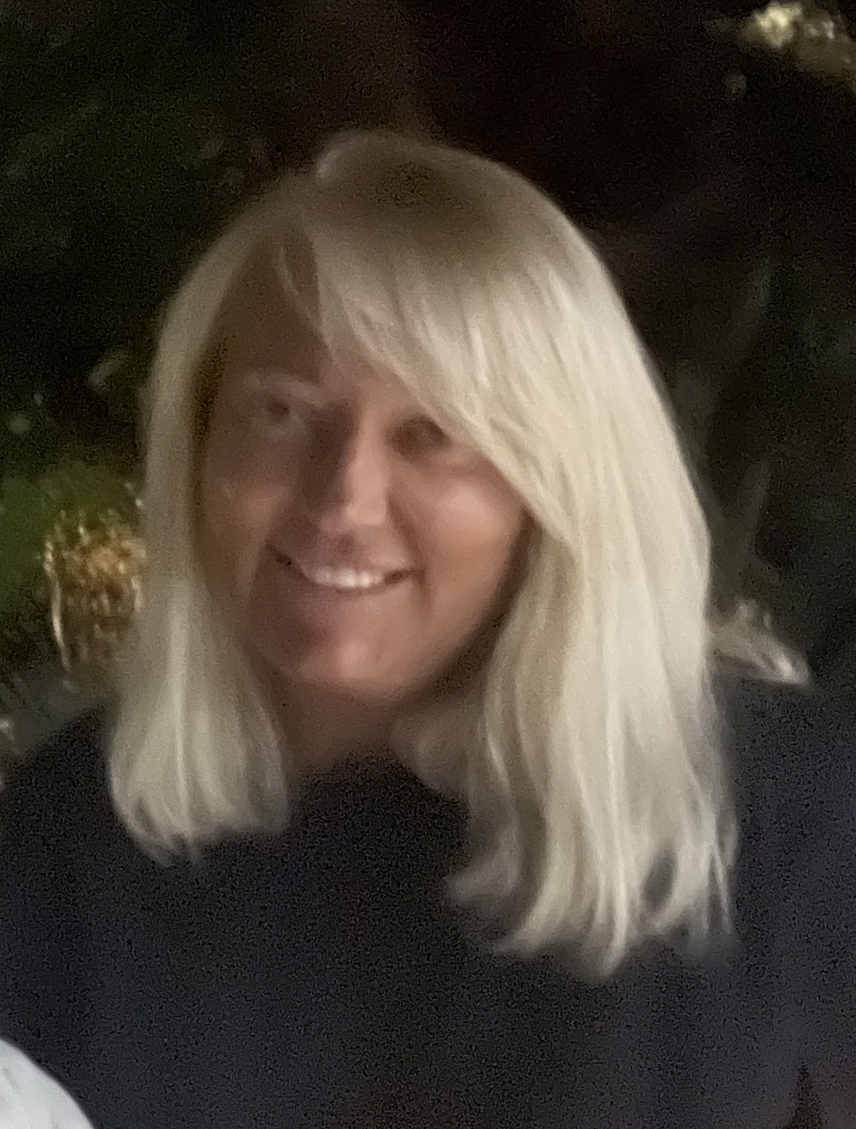 Kim M.